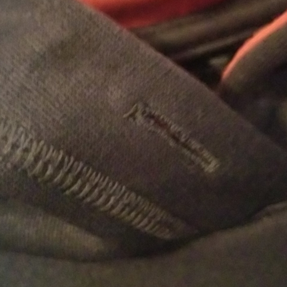 Under armour hoodie - Picture 7 of 7